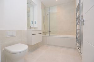 Family Bathroom- click for photo gallery